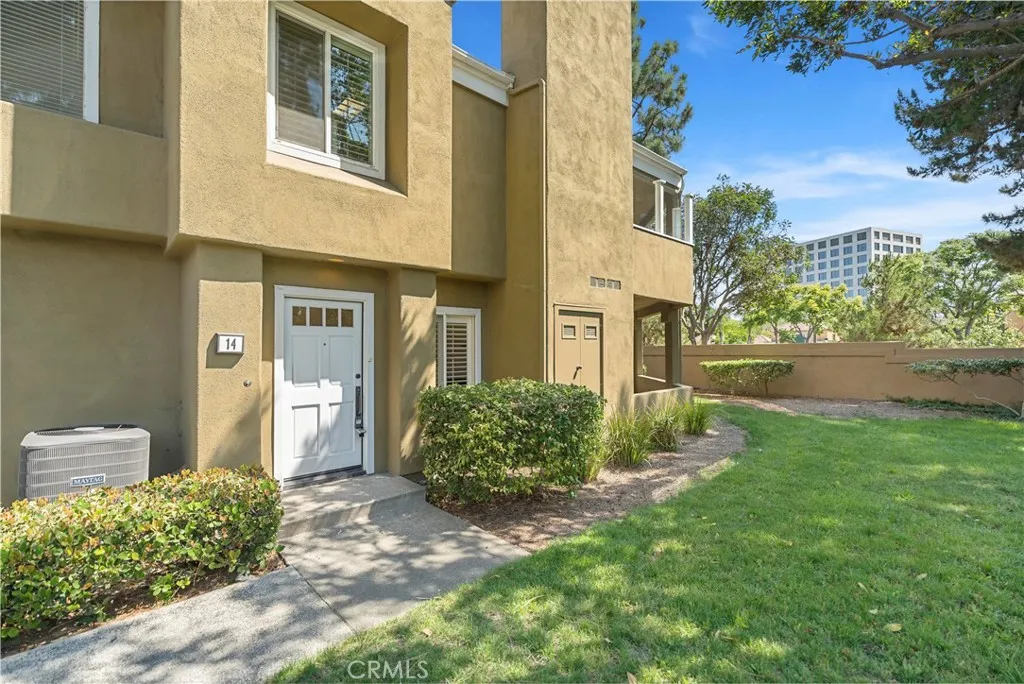 14 Scripps Aisle, Irvine, California 92612 home-pic-2